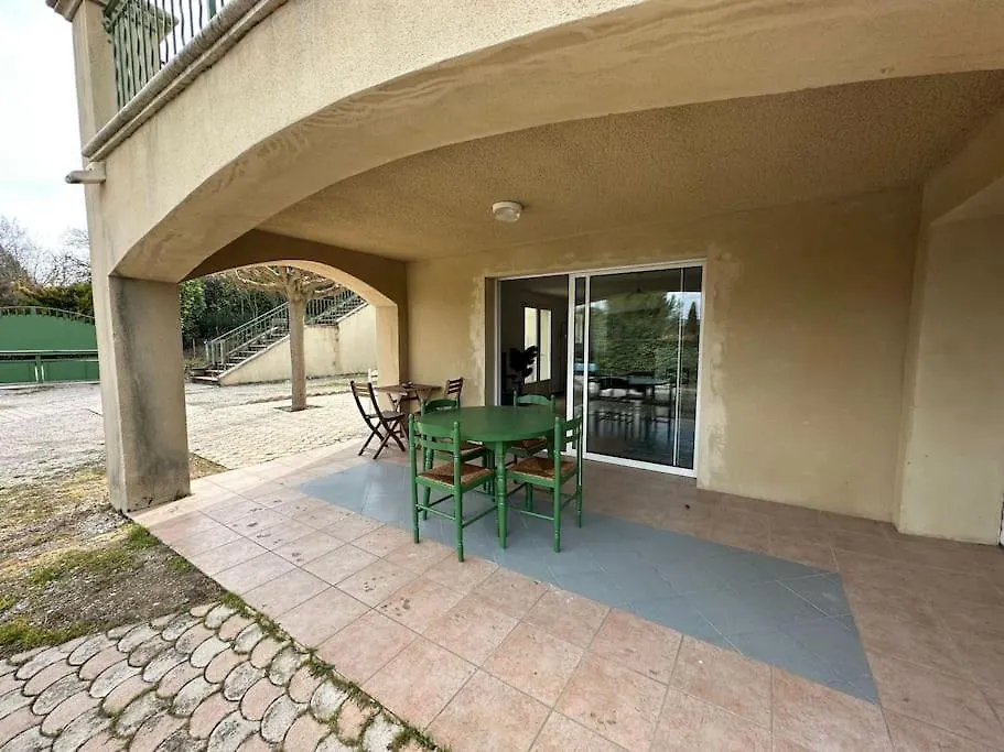 Appartement Grande Annexe De Maison Avec Jardin à Aix-en-Provence France