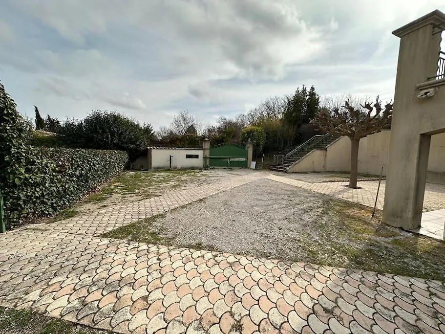 Appartement Grande Annexe De Maison Avec Jardin à Aix-en-Provence