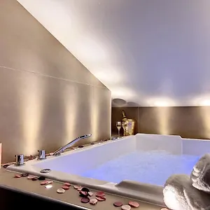 le-cocon-blanc-clin-spa-balnothrapie.hotels-rhonealpes.com/